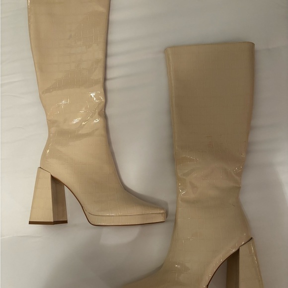 Boots - Picture 2 of 2